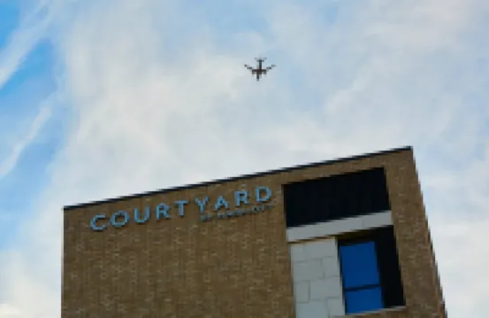 Courtyard London City Airport Hotels near London City Airport