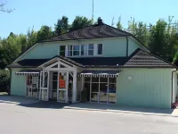 Kyriad Direct Rouen Sud - Val de Reuil Hotel dekat Eglise de Martot