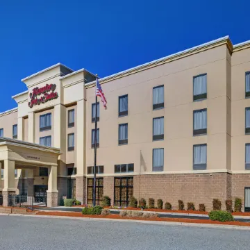 Hampton Inn & Suites Augusta West