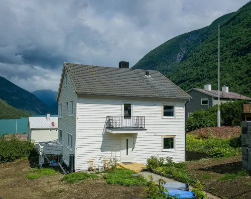 Charming 2-bedroom loft by UNESCO Jotunheimen and Vettifossen! Hotel a Ardalstangen