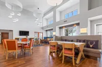 Hampton Inn & Suites Greeley Hotels in Greeley