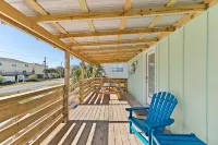 Beach Cottage - excellent Gulf Shores location with easy beach access