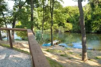 Modern A-Frame Lake Cabin w/ Pickleball Ct.4Bd 3Ba