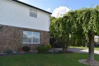 Serene 2BR: Near-Town Convenience Meets Nature Getaway, Ideal for All Travelers Hotels near Flint Ridge Vineyard & Winery