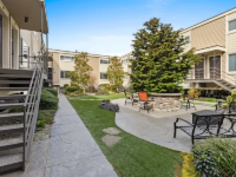 Experiencing Edmonds, In the Heart of it All! Hotels in Edmonds