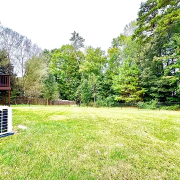 Pet Friendly Home 2 minutes from Lake Norman State Park 3BR/2BA