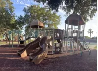 Heated Pool! Fully Remodelled! Steps to the beach! Pet-Friendly!