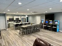 LOCATION, LOCATION, LOCATION!! Beautiful, newly constructed, spacious retreat Hotels in Ishpeming