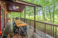 Private Mountain Home, 2miles To Ski, Hot Tub, Views, Fireplace, & Pet Friendly!