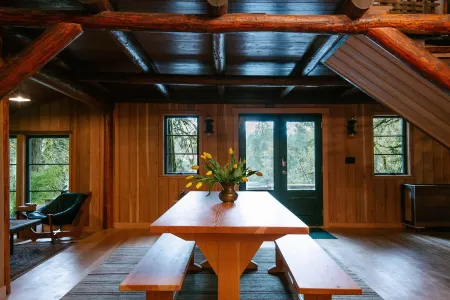 Three waterfalls, a river and Lodge.