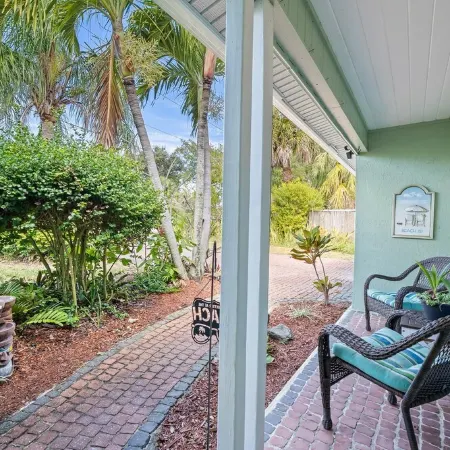 Private Resort Style Home w/ Heated Pool and Hot Tub - 5 min walk to Cocoa Beach
