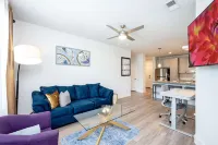 Resort Style -POOL View-HOTUB- Moffitt-Pet-Gated-Gym-Wifi-USF-Elevator-Long Stay