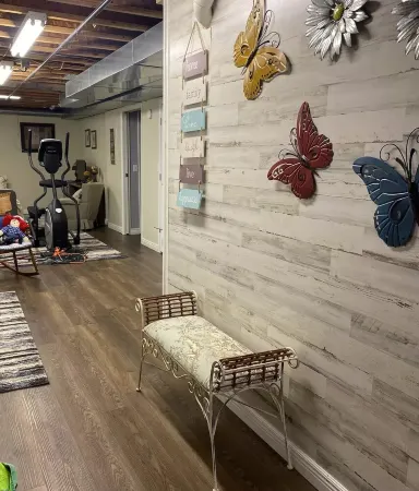 Spacious 1450 sf 2 BR Private Suite w/Dog Fe