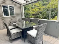 Birch Lodge - mountain views, hottub, minutes to Okemo!