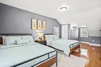 3BR1.5BA Retreat - Near Airport