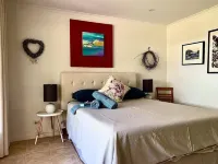 Delightful, dog friendly, cosy fire, comfy beds