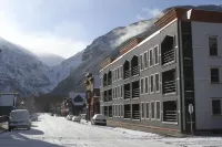 'Best Deal in Telluride' - Walk to Gondola & lift 8!     TBL #00111