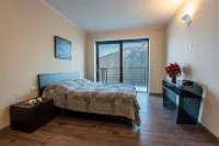 Villa Lux "Casa di Sasso" on Lake Como - from owners