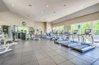 VILLAMARE 3220 - BEAUTIFUL NEW MODERN Re-Model views of Courtyard, POOL & OCEAN!