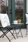 Historic Train House: Spa shower, gas fireplace, disc golf