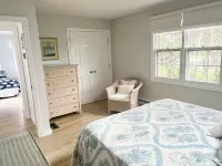 Beautiful private 4Bd/3Ba Home,  Central A/C,  Heated Pool, 1 mi from TN Beach!