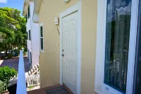 Beachfront 2 Bedroom Condo in Cape Canaveral, FL!