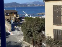 Presqu'île de Giens, new T2, "La Longue", Hotels in Giens