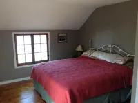 Cozy Lake Winnebago Cottage: Shallow Sandy Shore, Close to Eaa & Packers Games