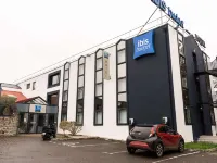 Hotel Ibis Budget Rennes Cesson Hotel dekat Château Des Pères