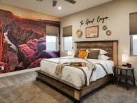 *Sept Only, 3Bed/3.5 Bath* Adventure House+Hot Tub+Yard+Garage+Sleeps 8
