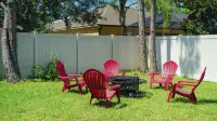 NEWELY RENOVATED Coastal Luxury Retreat up to 12p Pool Spa Firepit Golf & Beach