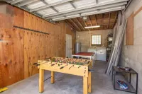 Central Vero Family Bungalow 6 Bed, 3 Bath w/ Heated Pool