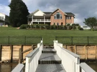 #1 Rated Vacation Home w/ Deep Water on the Main Channel