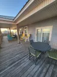 Beautiful Gulf 4 BR/4 Bath, High End Furnishings w/Beach Gear and Kayak!