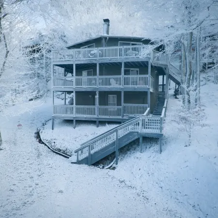 Slopeside Beech Mtn - Ski-in/Ski-Out - Beat the Heat - Biking + Mountain Views