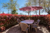 Le Grand Galla, country apartment Hotels in Pertuis