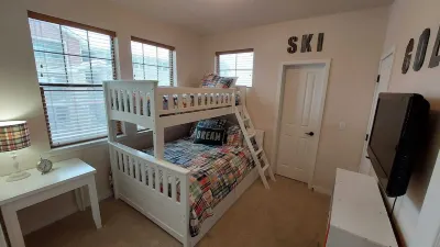 Granby Ranch Ski Condo with King Bed & Bunkbed!