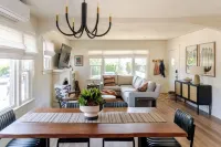 Dog Friendly Midtown Spanish Bungalow + EV charger