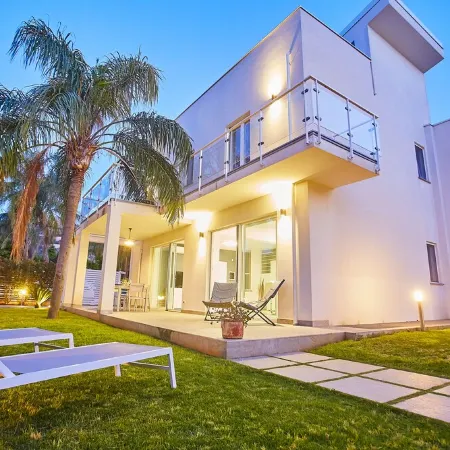 New elegant Villa EMANUELE in Mondello Beach