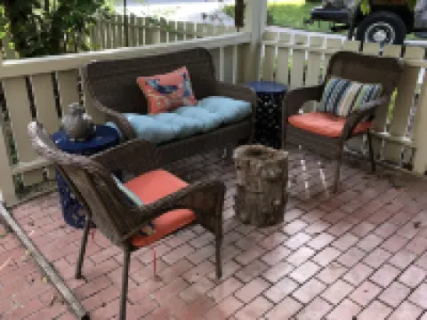 Schwestern Haus Long Term Rental Discount Available.