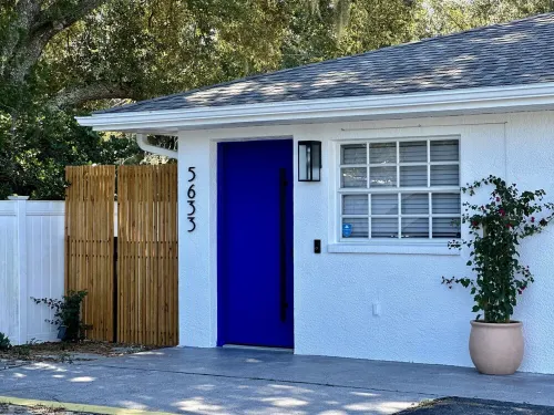 Cozy Home in Historic Zephyrhills.