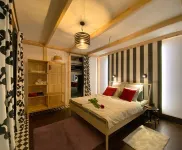 Lichtdurchflutete Villa mit Pool, Traumhafter Blick zum Meer
