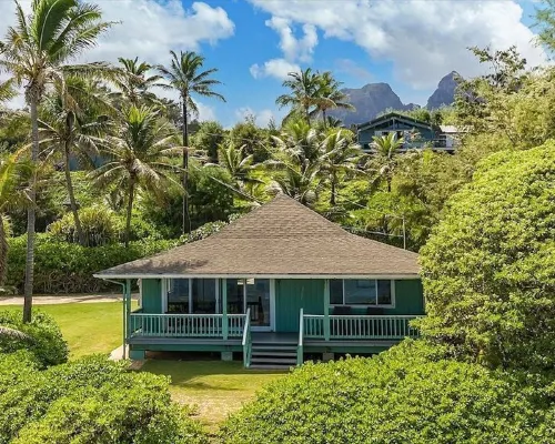 Oceanfront Beach House - Spectacular Views & Privacy Hotels in Anahola
