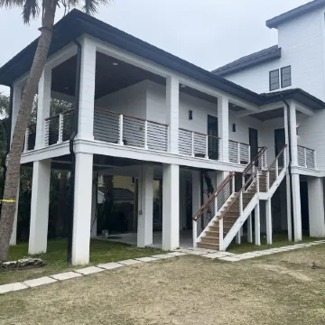 Suite B - 3 Minutes Walk to Center of Folly Beach, Across from Beach -1 Room