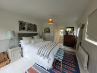 Cosy and warm old school country house surrounded by countryside and walks