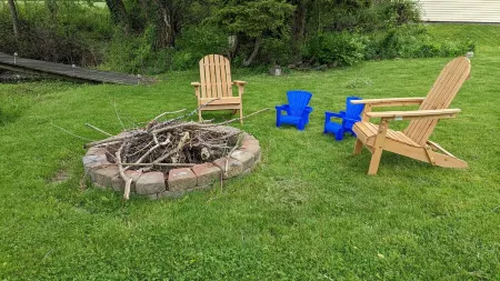 Casa Ceylon by Lake Seneca