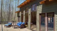 New Cabin Right on The Rockfish River! Peacefull River Sounds, Stunning views!