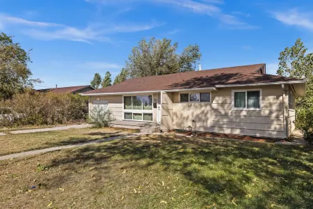 Cozy Wyoming Home in Casper