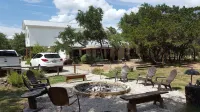 Centrally Located Vacation Rental with 7 B/R and 7 Private Bathrooms and Pool