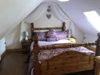 Mc Courts Cottage, Mourne Mountains Hotel dekat Cranfield Beach